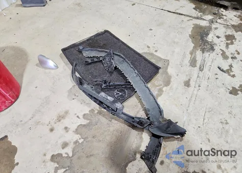 2011 Volkswagen Golf z USA, uszkodzony, nr VIN WVWDM7AJ7BW347329